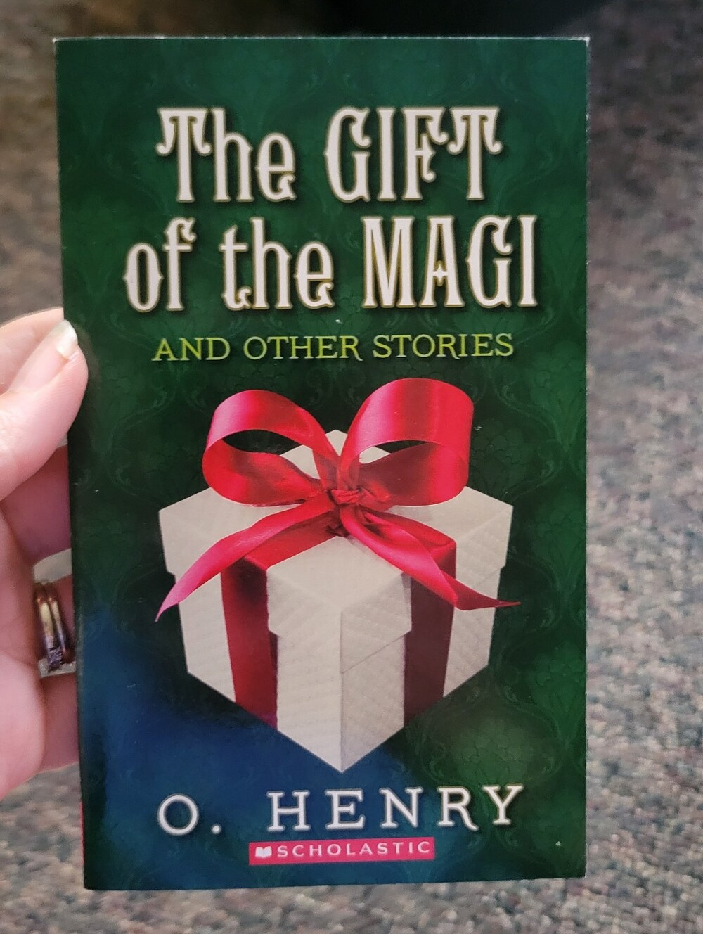 Scholastic Green Cover with Red Ribbon Short Stories